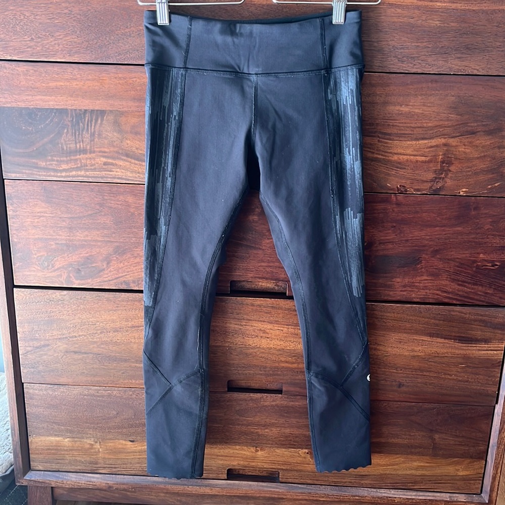 Lululemon Tight Stuff Tight